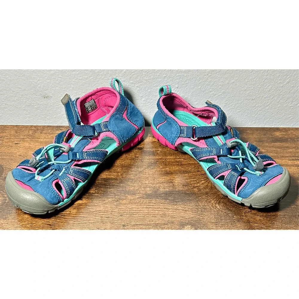 Keen Newport H2 Girls Youth Sandals Blue & Pink Sz 5